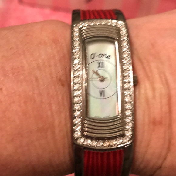 Watch - Picture 4 of 5